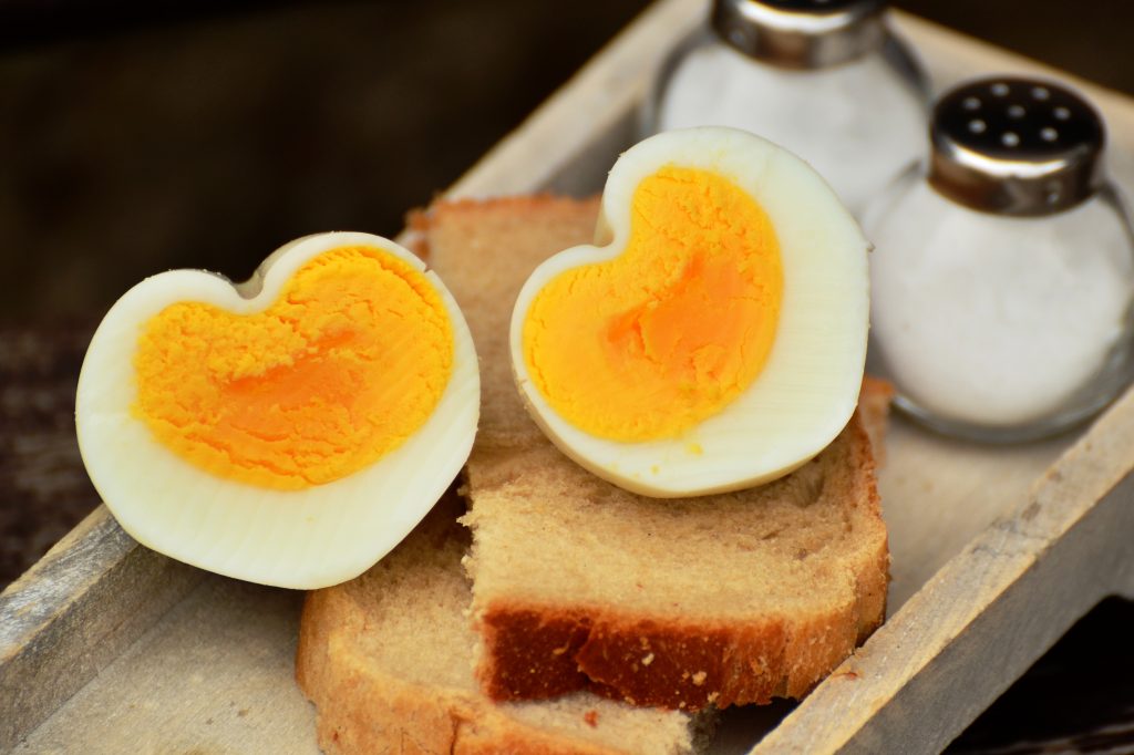 How to Make the Perfect Hard Boiled Eggs – How Long to Hard Boil an Egg