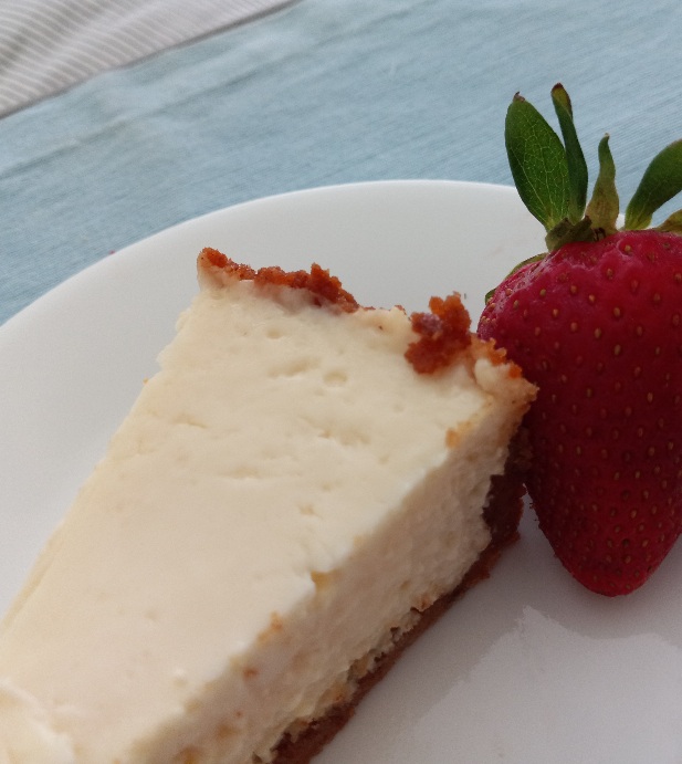 Cheaper Than Cheesecake Factory: Make This Easy, Delicious Cheesecake at Home