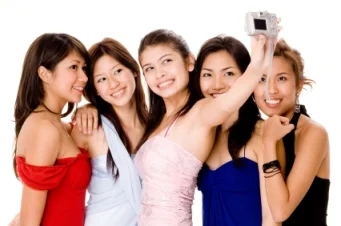 Girls in prom dresses Girls in prom dresses