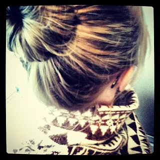 Hairstyle Guide: How-to Roll a Bun with a Sock
