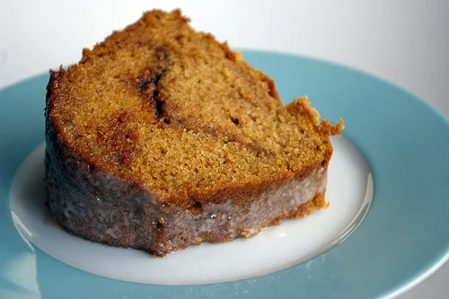 Light Glazed Pumpkin Cake